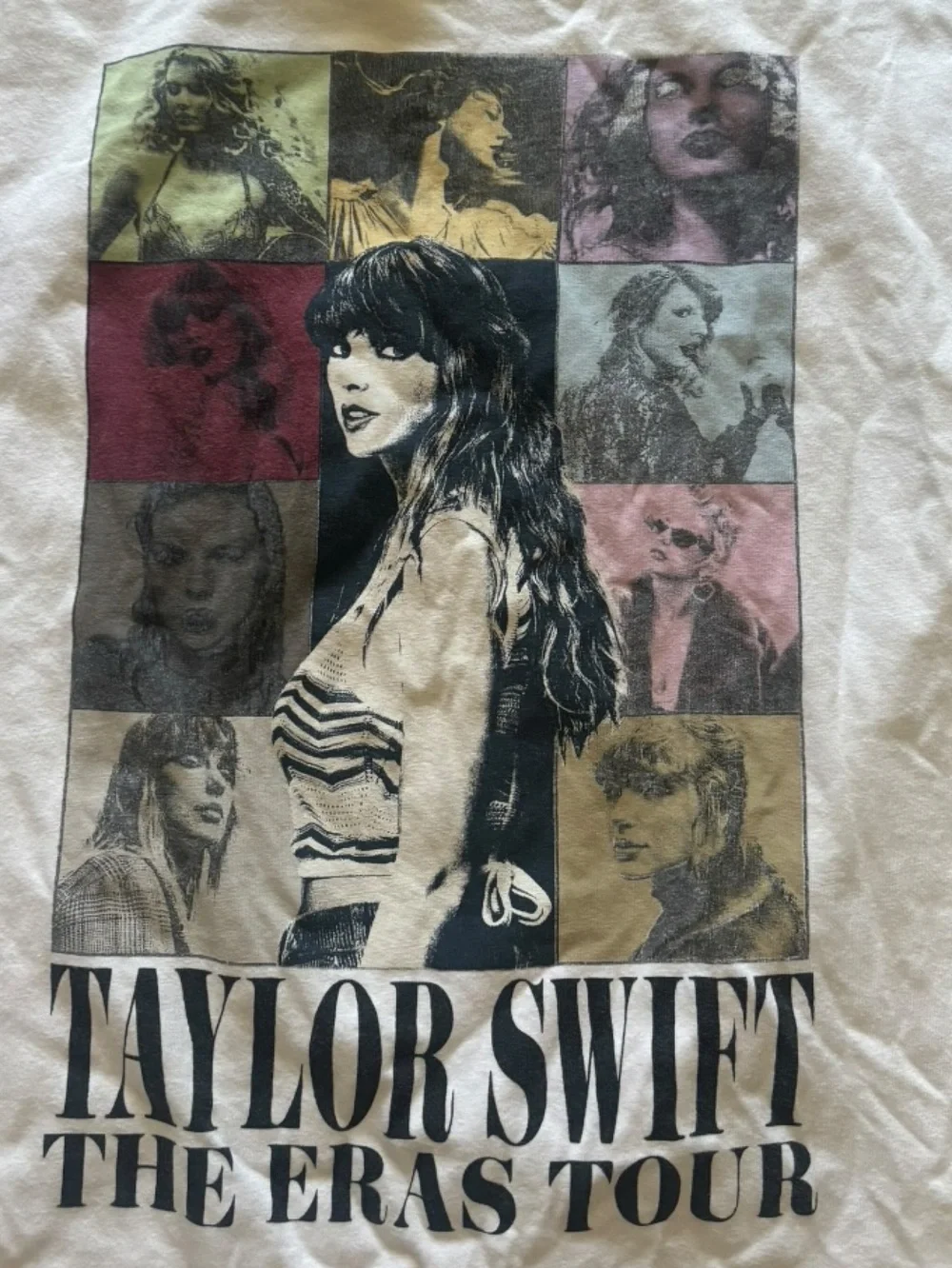 Taylor Swift Eras Tour White Graphic Tour Tee Size Extra Small (XS)